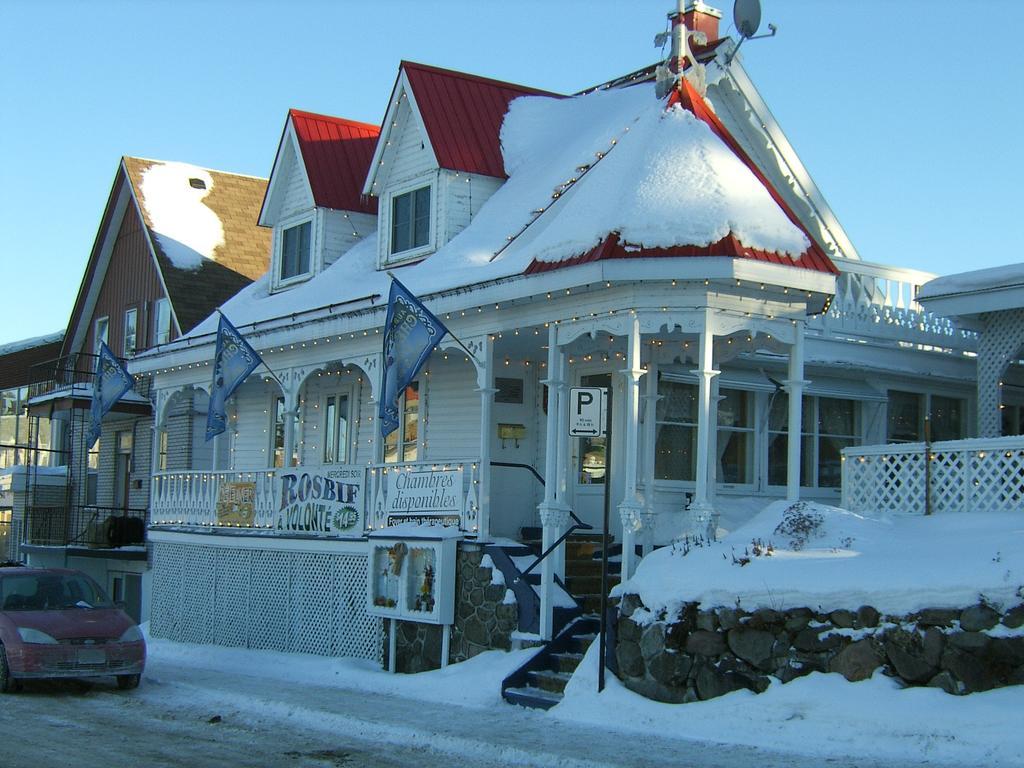 Restaurant Auberge Chez Girard Otel Sainte-Agathe-des-Monts Dış mekan fotoğraf